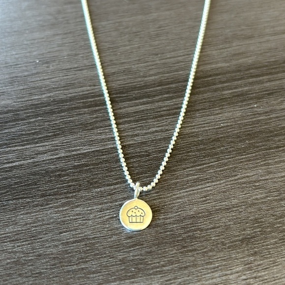 Cupcake Sterling Charm on Sterling Ball Chain Necklace NWT - Picture 3 of 6